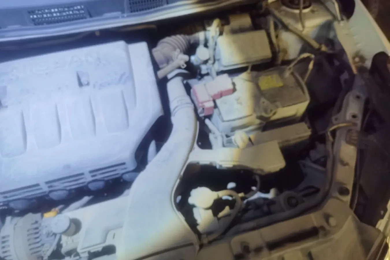 2015 Venucia R50 1.6L 117HP L4 5MT,autocango,china used car exporter,china ev exporter,chinese used car exporter,chinese used ev exporter