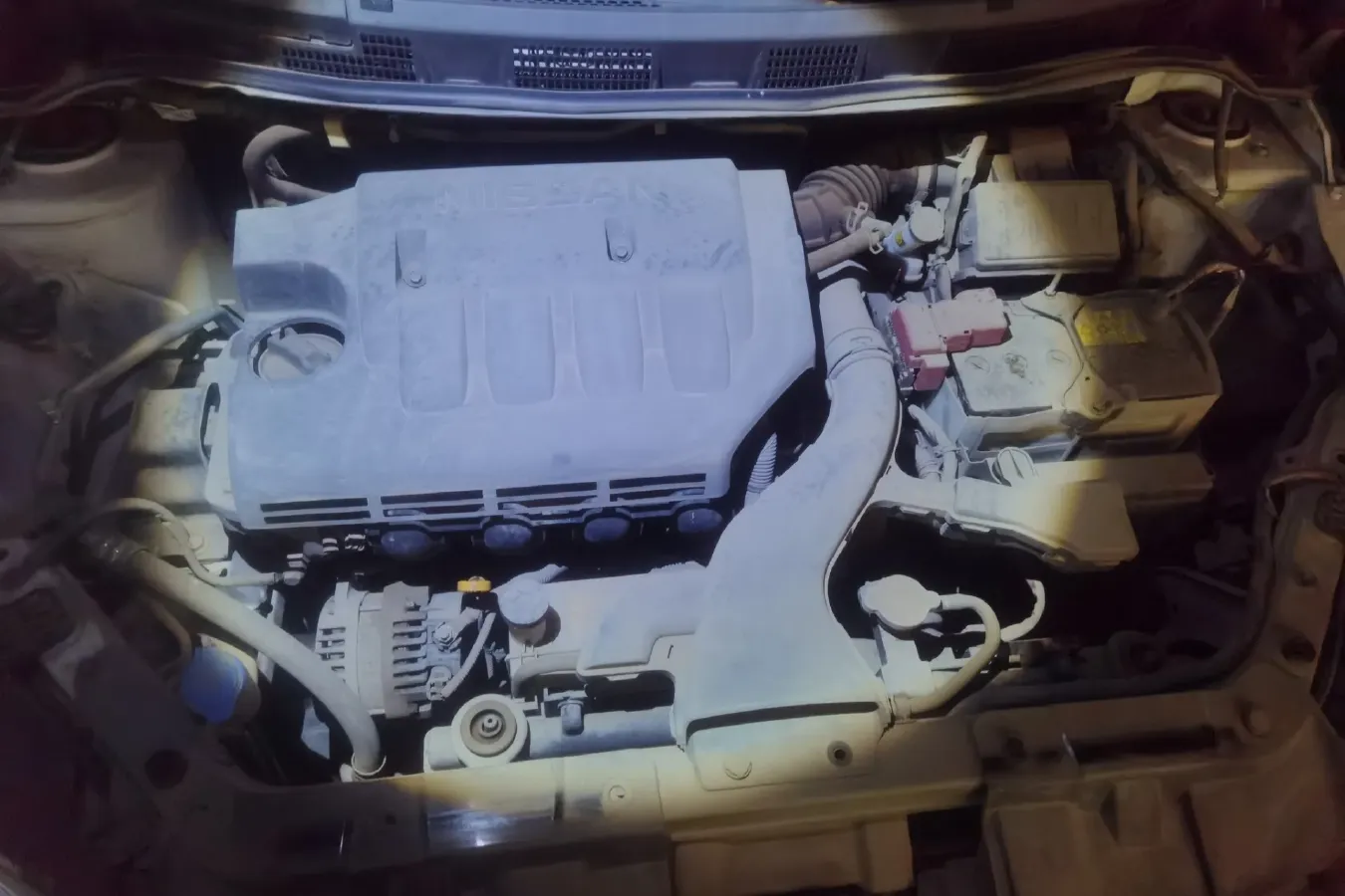 2015 Venucia R50 1.6L 117HP L4 5MT,autocango,china used car exporter,china ev exporter,chinese used car exporter,chinese used ev exporter