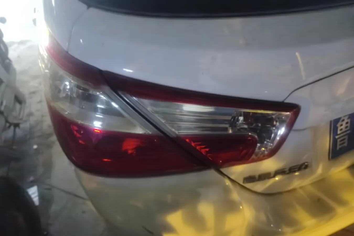 2015 Venucia R50 1.6L 117HP L4 5MT,autocango,china used car exporter,china ev exporter,chinese used car exporter,chinese used ev exporter