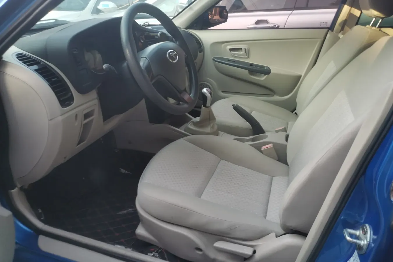 2012 Soueast V3 1.5L 120HP L4 5MT,autocango,china used car exporter,china ev exporter,chinese used car exporter,chinese used ev exporter