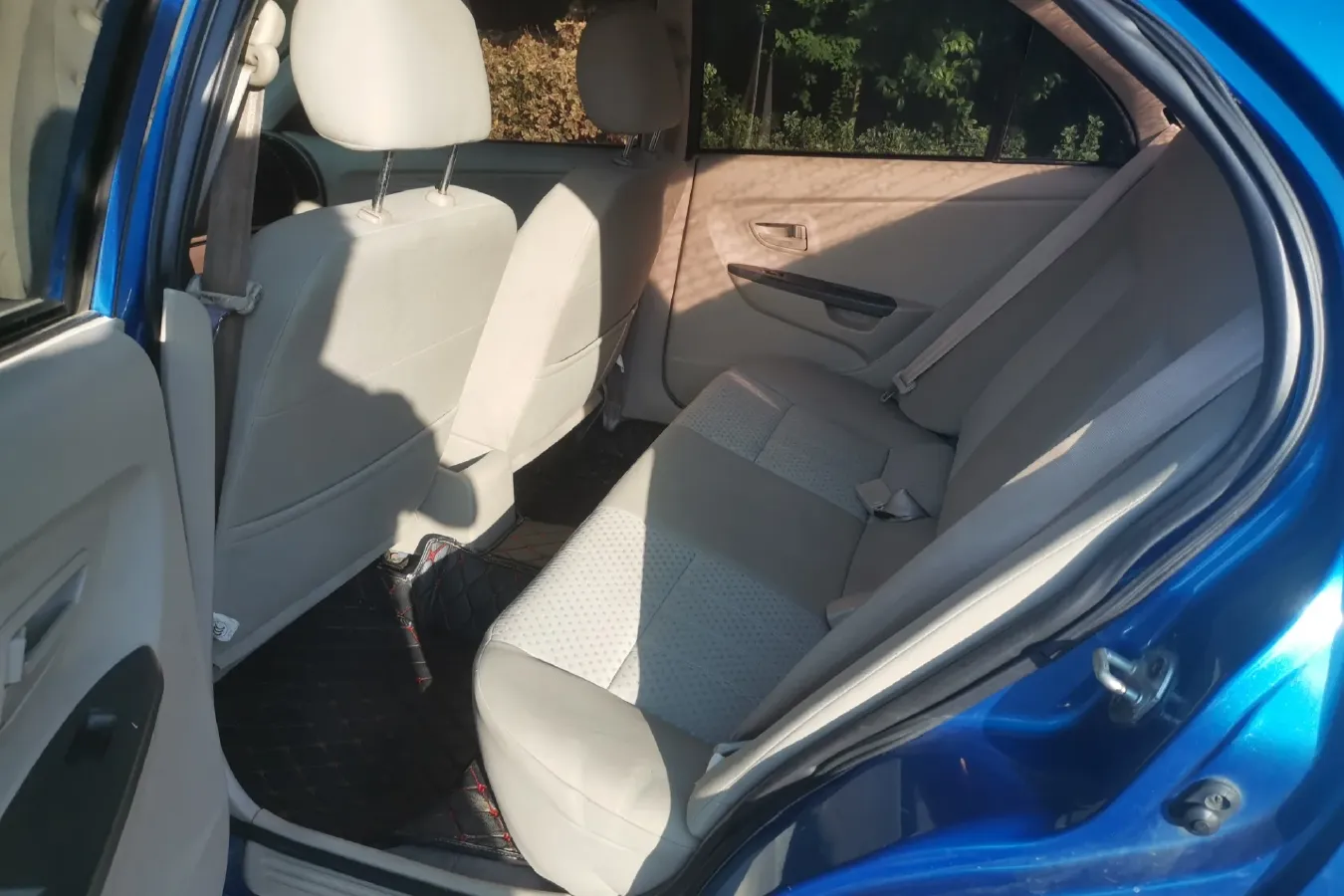 2012 Soueast V3 1.5L 120HP L4 5MT,autocango,china used car exporter,china ev exporter,chinese used car exporter,chinese used ev exporter