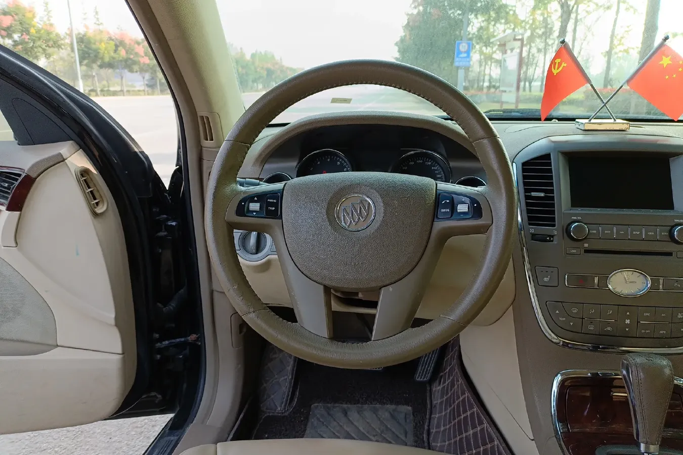 2011 Buick Park Avenue 3.0L 254HP V6 6AT,autocango,china used car exporter,china ev exporter,chinese used car exporter,chinese used ev exporter