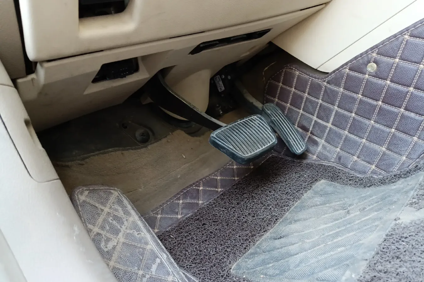 2011 Buick Park Avenue 3.0L 254HP V6 6AT,autocango,china used car exporter,china ev exporter,chinese used car exporter,chinese used ev exporter