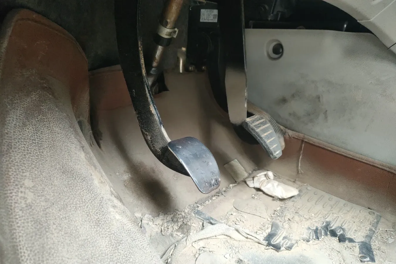 2016 DongFeng Forthing S500 1.6L 122HP L4 5MT,autocango,china used car exporter,china ev exporter,chinese used car exporter,chinese used ev exporter