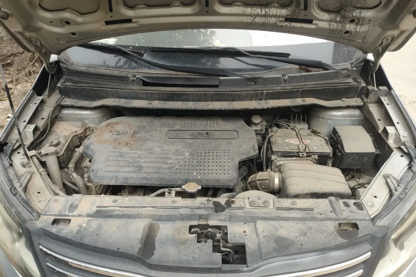 2016 DongFeng Forthing S500 1.6L 122HP L4 5MT,autocango,china used car exporter,china ev exporter,chinese used car exporter,chinese used ev exporter