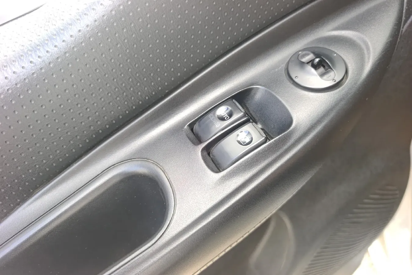 2012 JAC Refine 2.0L 136HP L4 5MT,autocango,china used car exporter,china ev exporter,chinese used car exporter,chinese used ev exporter