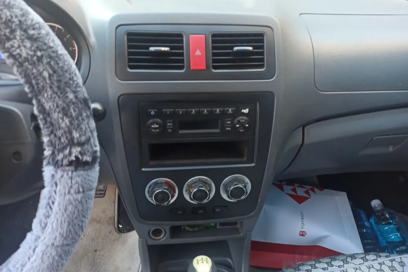 2012 Chery Cowin 2 1.5L 109HP L4 5MT,autocango,china used car exporter,china ev exporter,chinese used car exporter,chinese used ev exporter