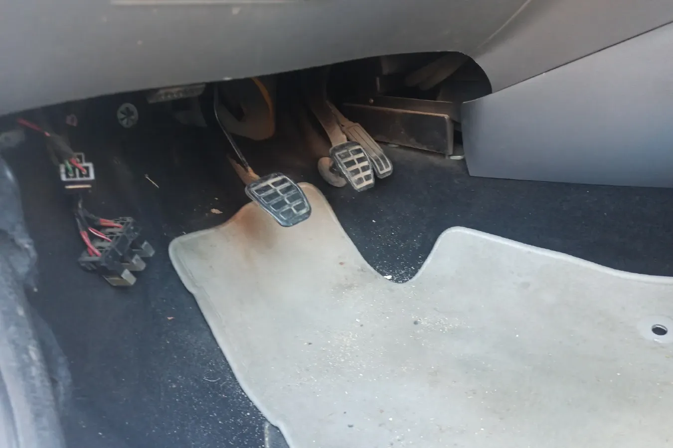 2012 Chery Cowin 2 1.5L 109HP L4 5MT,autocango,china used car exporter,china ev exporter,chinese used car exporter,chinese used ev exporter