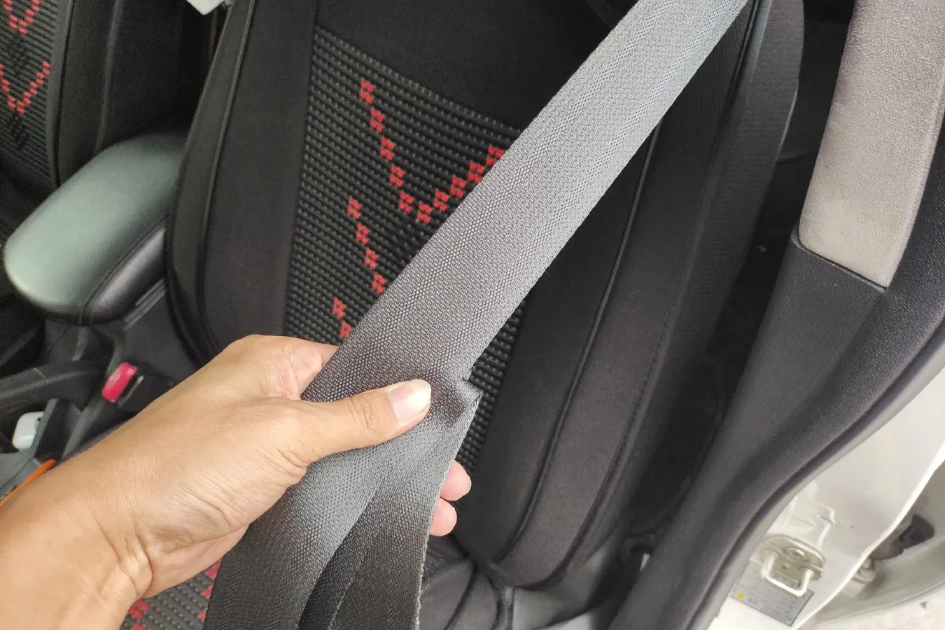 2014 DongFeng Forthing Joyear S50 1.6L 122HP L4 CVT,autocango,china used car exporter,china ev exporter,chinese used car exporter,chinese used ev exporter