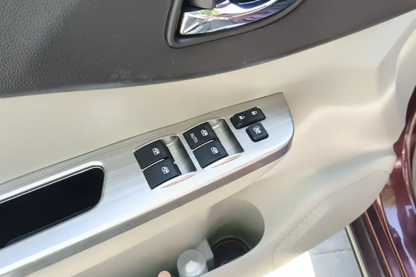 2016 DongFeng Forthing S500 1.6L 122HP L4 CVT,autocango,china used car exporter,china ev exporter,chinese used car exporter,chinese used ev exporter