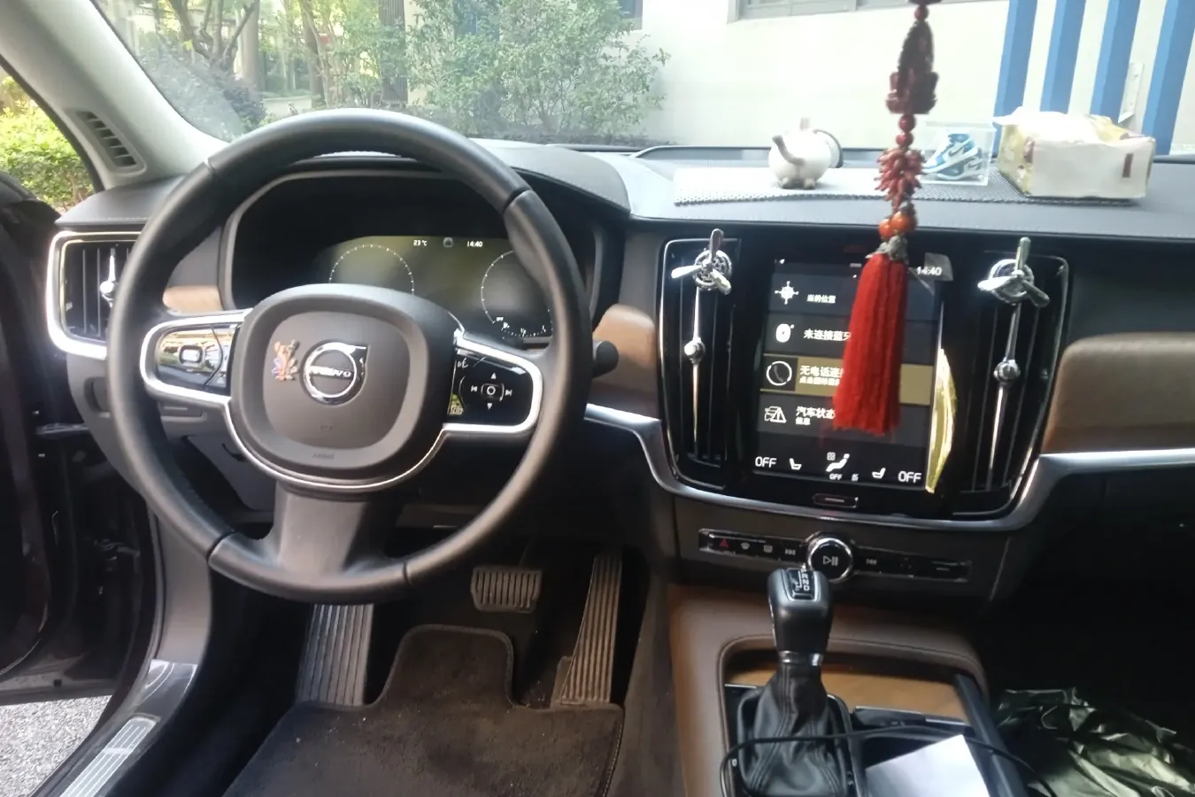 2019 Volvo S90 2.0T 254HP L4 8AT,autocango,china used car exporter,china ev exporter,chinese used car exporter,chinese used ev exporter