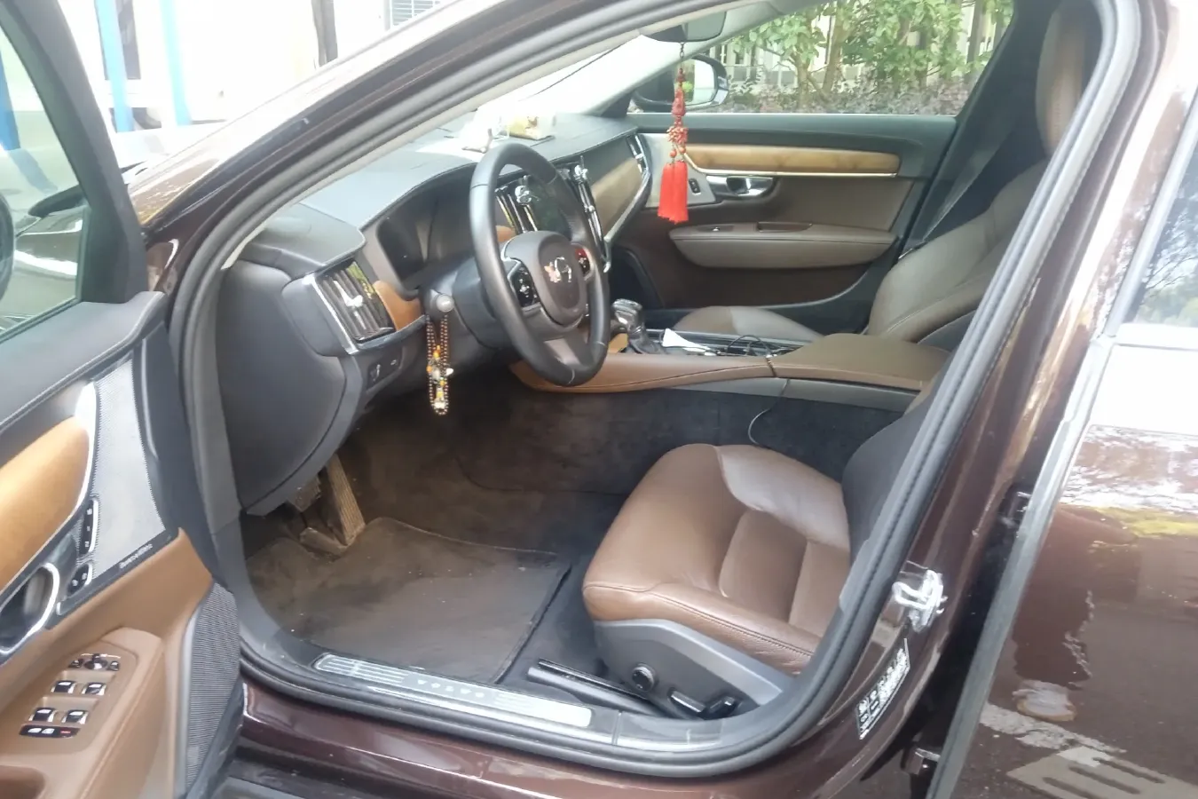 2019 Volvo S90 2.0T 254HP L4 8AT,autocango,china used car exporter,china ev exporter,chinese used car exporter,chinese used ev exporter