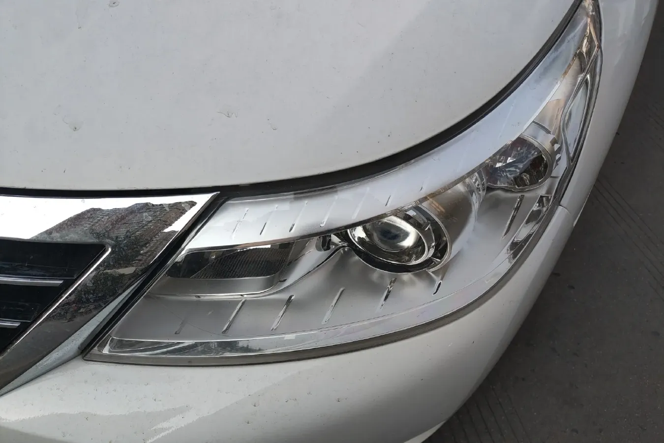 2013 Renault  Latitude 2.0L 139HP L4 CVT,autocango,china used car exporter,china ev exporter,chinese used car exporter,chinese used ev exporter