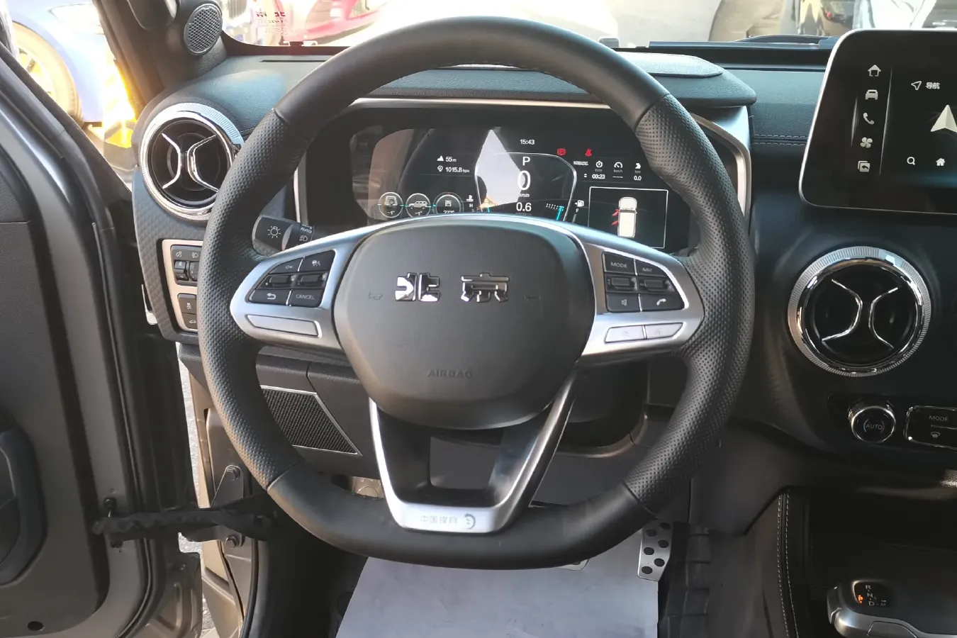 2023 BeiJing BJ40 2.0T 224HP L4 8AT,autocango,china used car exporter,china ev exporter,chinese used car exporter,chinese used ev exporter