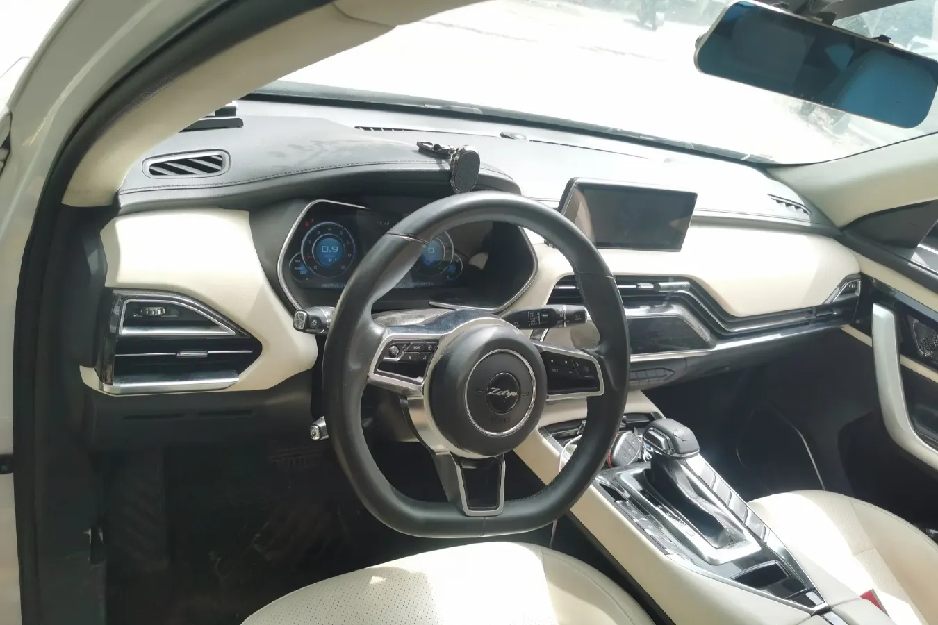 2018 Zotye T500 1.5T 156HP L4 6AT,autocango,china used car exporter,china ev exporter,chinese used car exporter,chinese used ev exporter