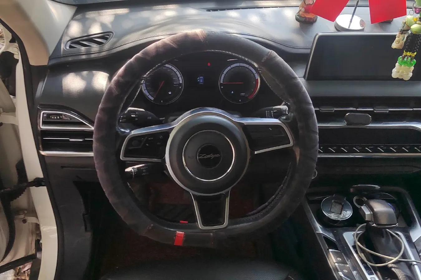 2018 Zotye T500 1.5T 156HP L4 6AT,autocango,china used car exporter,china ev exporter,chinese used car exporter,chinese used ev exporter