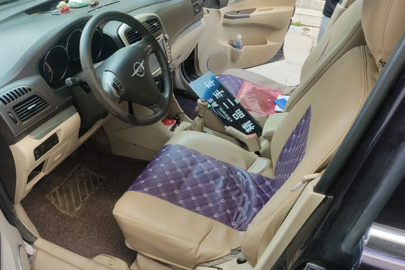 2014 HaiMa Preema 1.6L 120HP L4 5MT,autocango,china used car exporter,china ev exporter,chinese used car exporter,chinese used ev exporter