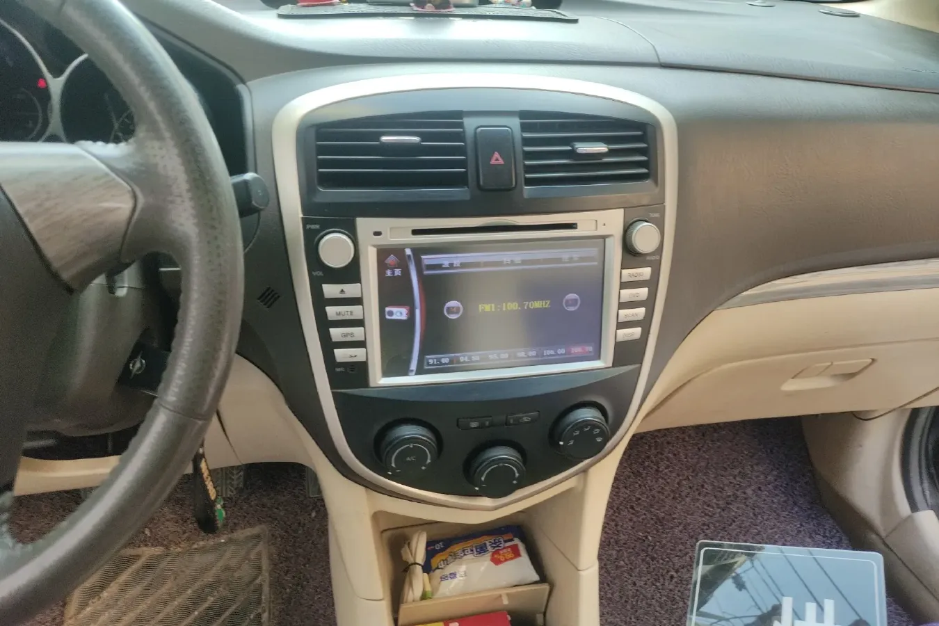 2014 HaiMa Preema 1.6L 120HP L4 5MT,autocango,china used car exporter,china ev exporter,chinese used car exporter,chinese used ev exporter