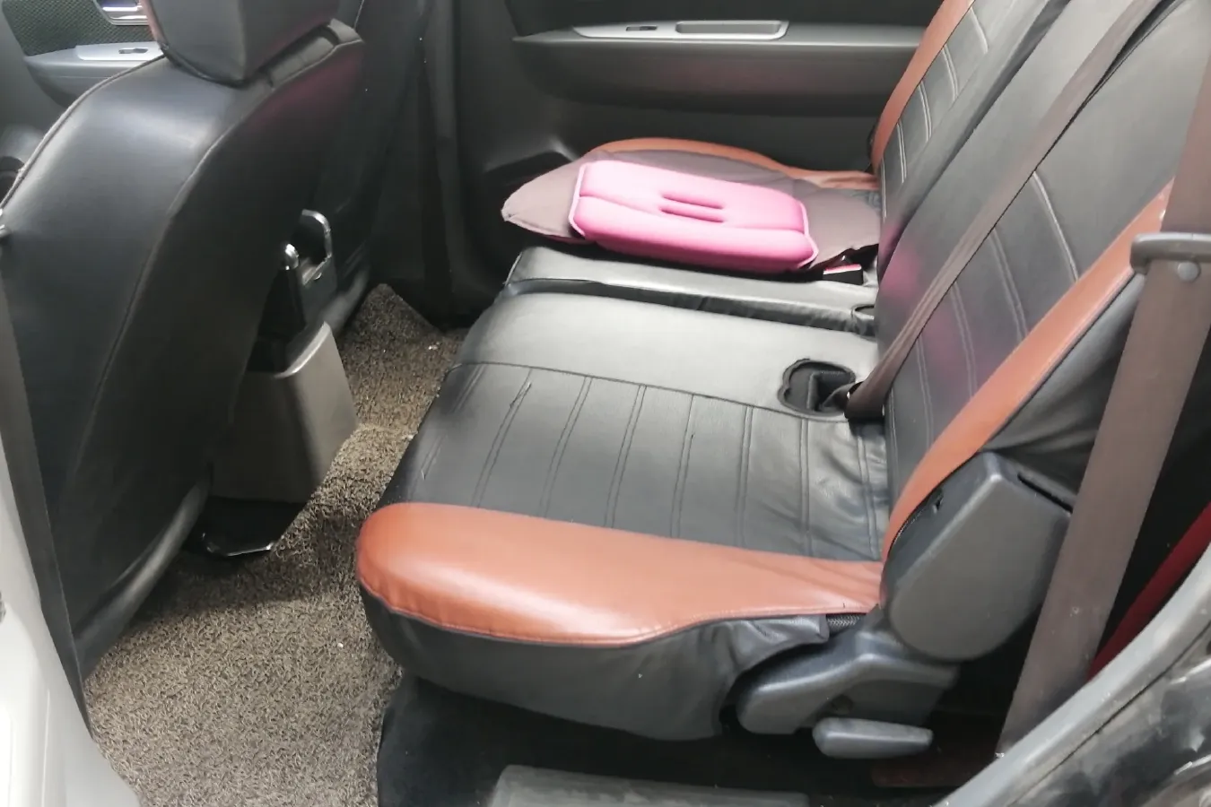 2013 FAW Senia S80 1.5L 109HP L4 5MT,autocango,china used car exporter,china ev exporter,chinese used car exporter,chinese used ev exporter