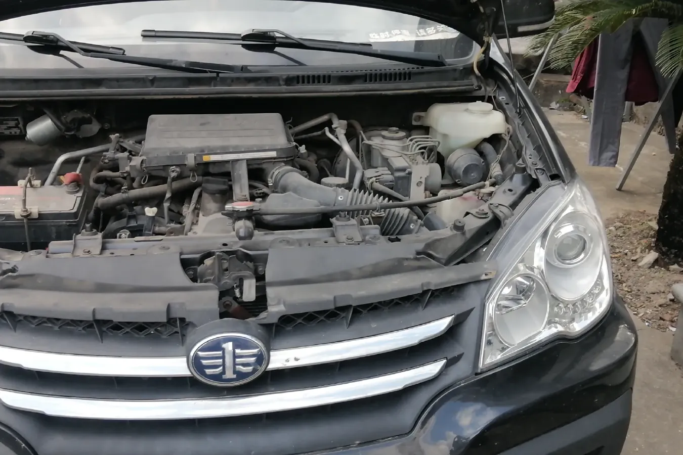 2013 FAW Senia S80 1.5L 109HP L4 5MT,autocango,china used car exporter,china ev exporter,chinese used car exporter,chinese used ev exporter