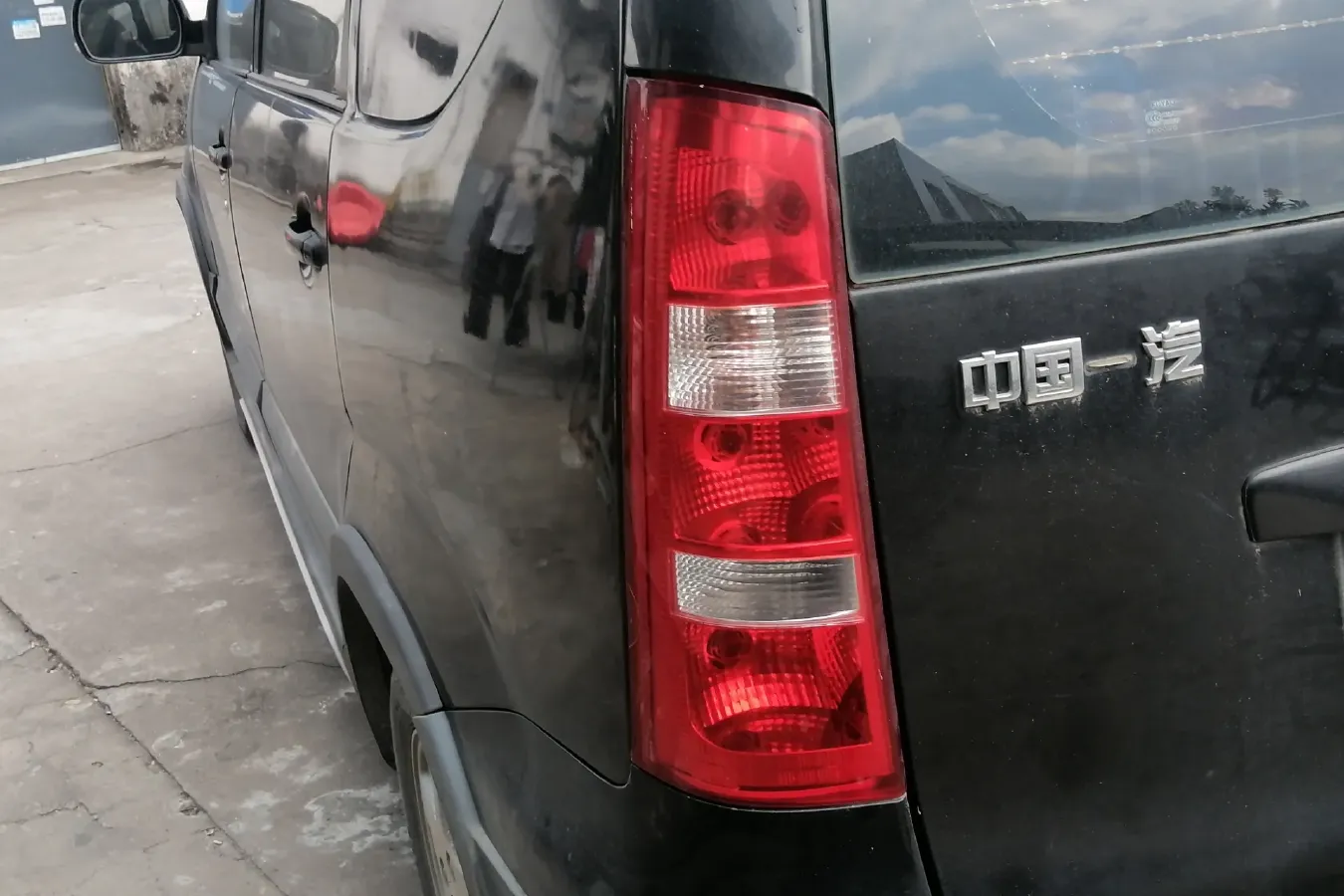 2013 FAW Senia S80 1.5L 109HP L4 5MT,autocango,china used car exporter,china ev exporter,chinese used car exporter,chinese used ev exporter