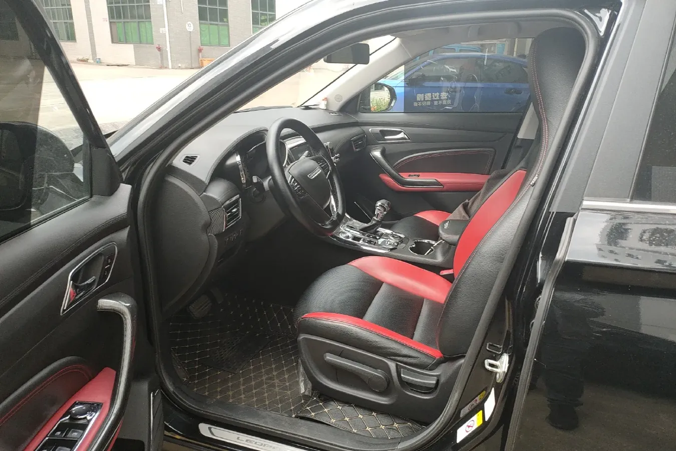 2017 Leopaard CS9 1.5L 113HP L4 CVT,autocango,china used car exporter,china ev exporter,chinese used car exporter,chinese used ev exporter