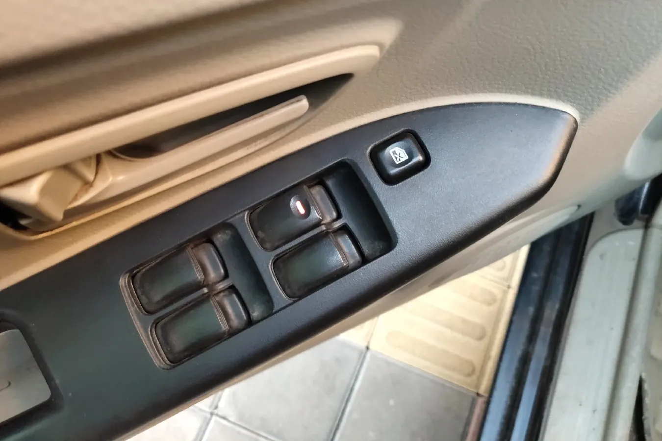 2015 Soueast V3 1.5L 120HP L4 5MT,autocango,china used car exporter,china ev exporter,chinese used car exporter,chinese used ev exporter