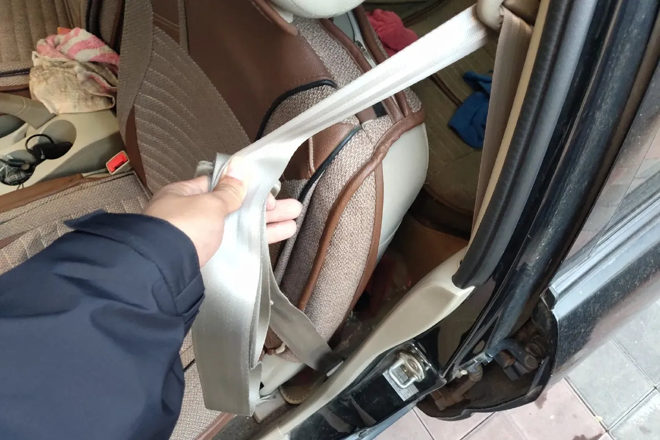 2015 Soueast V3 1.5L 120HP L4 5MT,autocango,china used car exporter,china ev exporter,chinese used car exporter,chinese used ev exporter