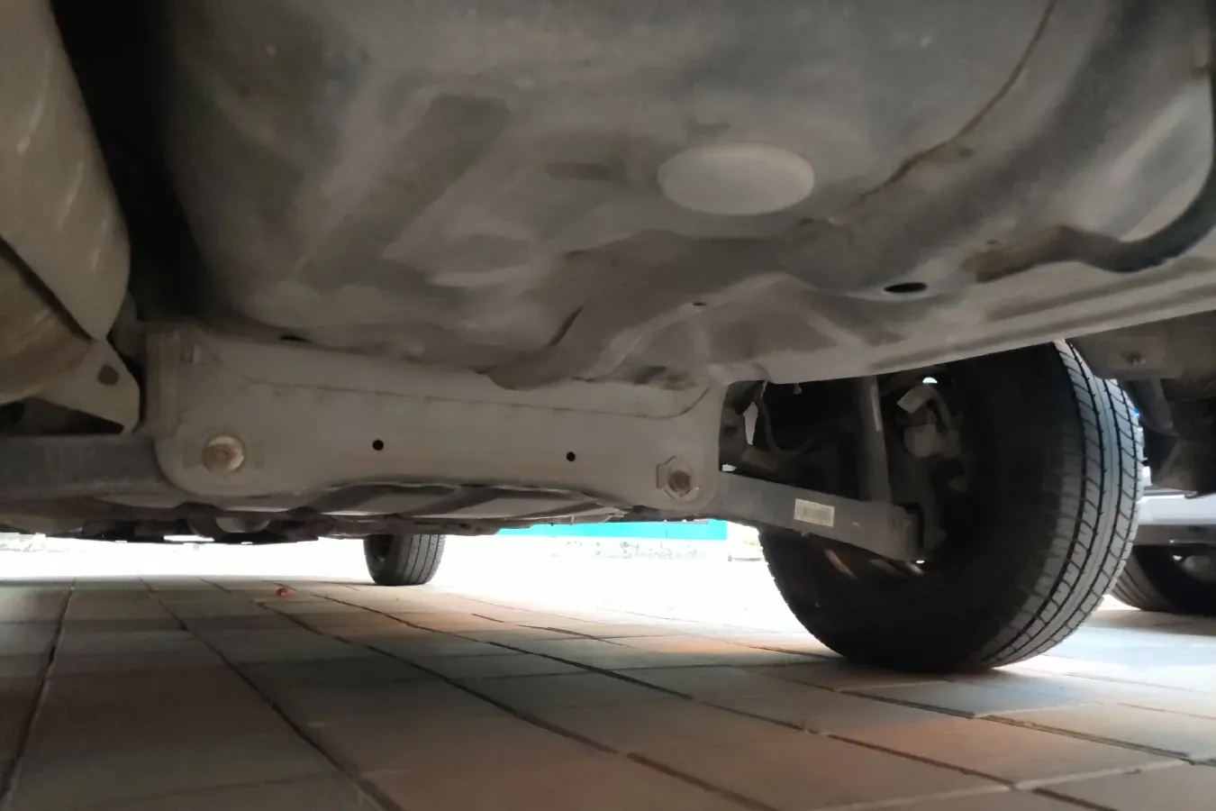 2015 Soueast V3 1.5L 120HP L4 5MT,autocango,china used car exporter,china ev exporter,chinese used car exporter,chinese used ev exporter