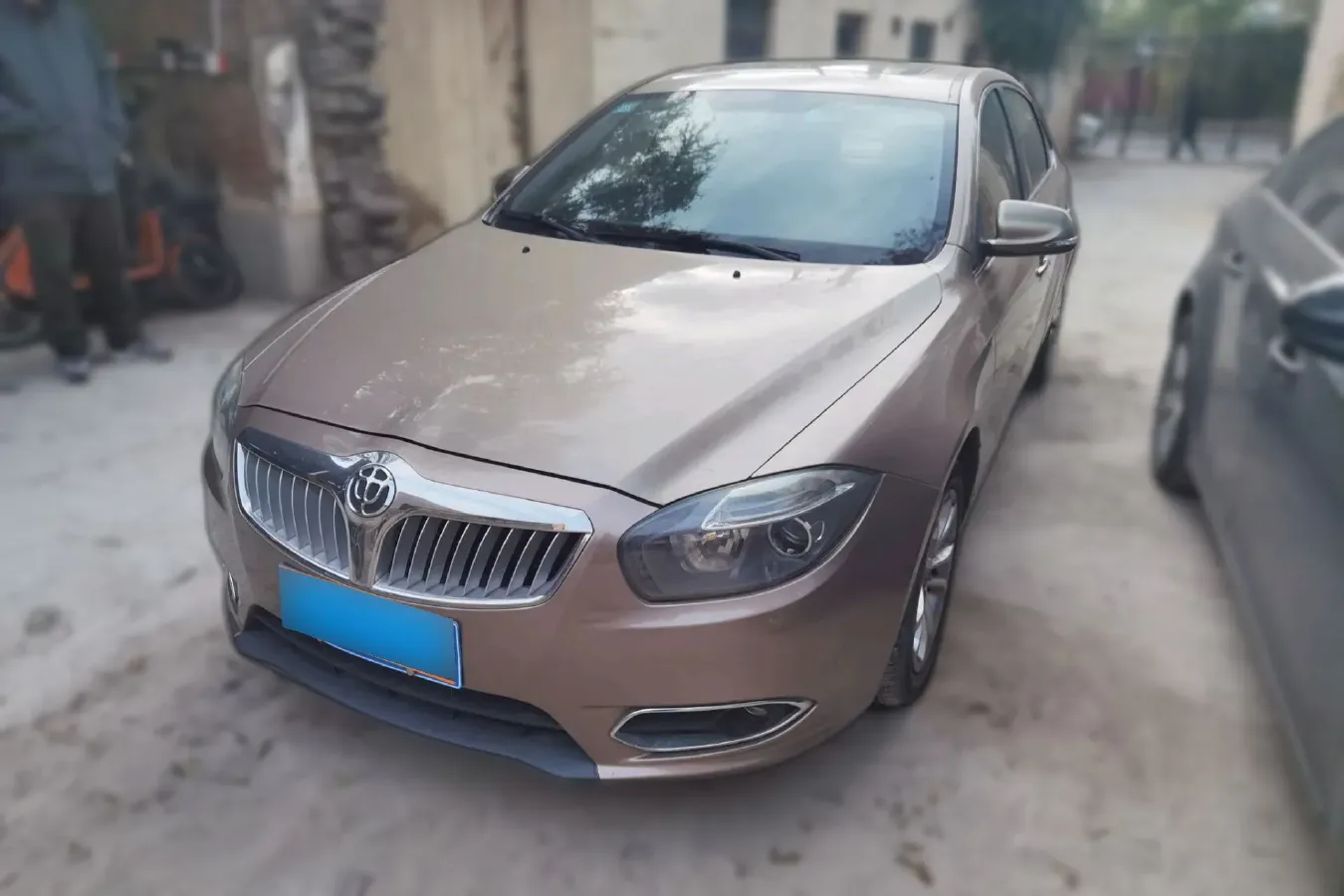 2011 Brilliance Auto H530 1.6L 118HP L4 5AT,autocango,china used car exporter,china ev exporter,chinese used car exporter,chinese used ev exporter