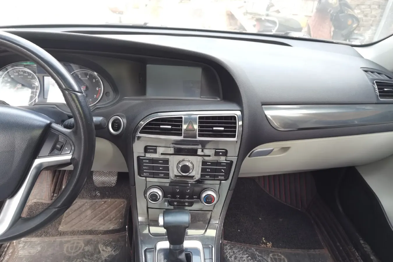 2011 Brilliance Auto H530 1.6L 118HP L4 5AT,autocango,china used car exporter,china ev exporter,chinese used car exporter,chinese used ev exporter