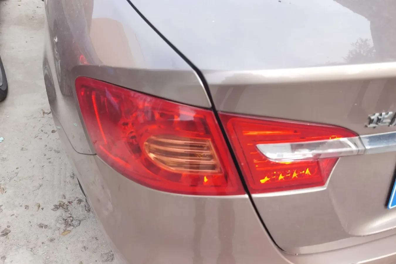 2011 Brilliance Auto H530 1.6L 118HP L4 5AT,autocango,china used car exporter,china ev exporter,chinese used car exporter,chinese used ev exporter