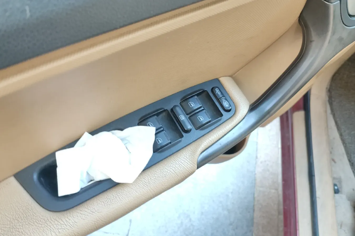 2012 Chery Tiggo 1.6L 126HP L4 5MT,autocango,china used car exporter,china ev exporter,chinese used car exporter,chinese used ev exporter