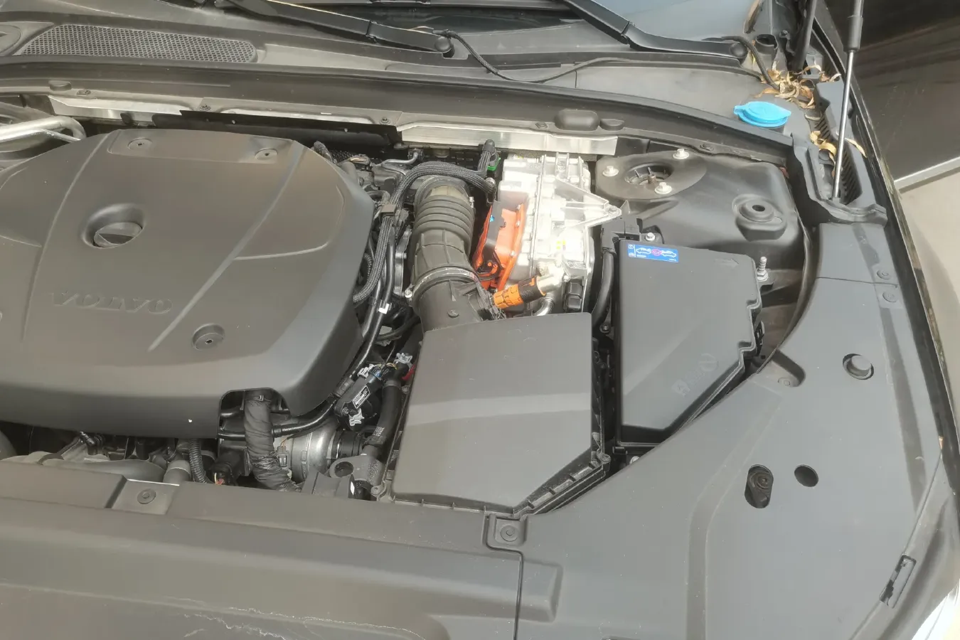 2021 Volvo S90 2.0T 303HP L4 8AT PHEV 11.6KWH,autocango,china used car exporter,china ev exporter,chinese used car exporter,chinese used ev exporter