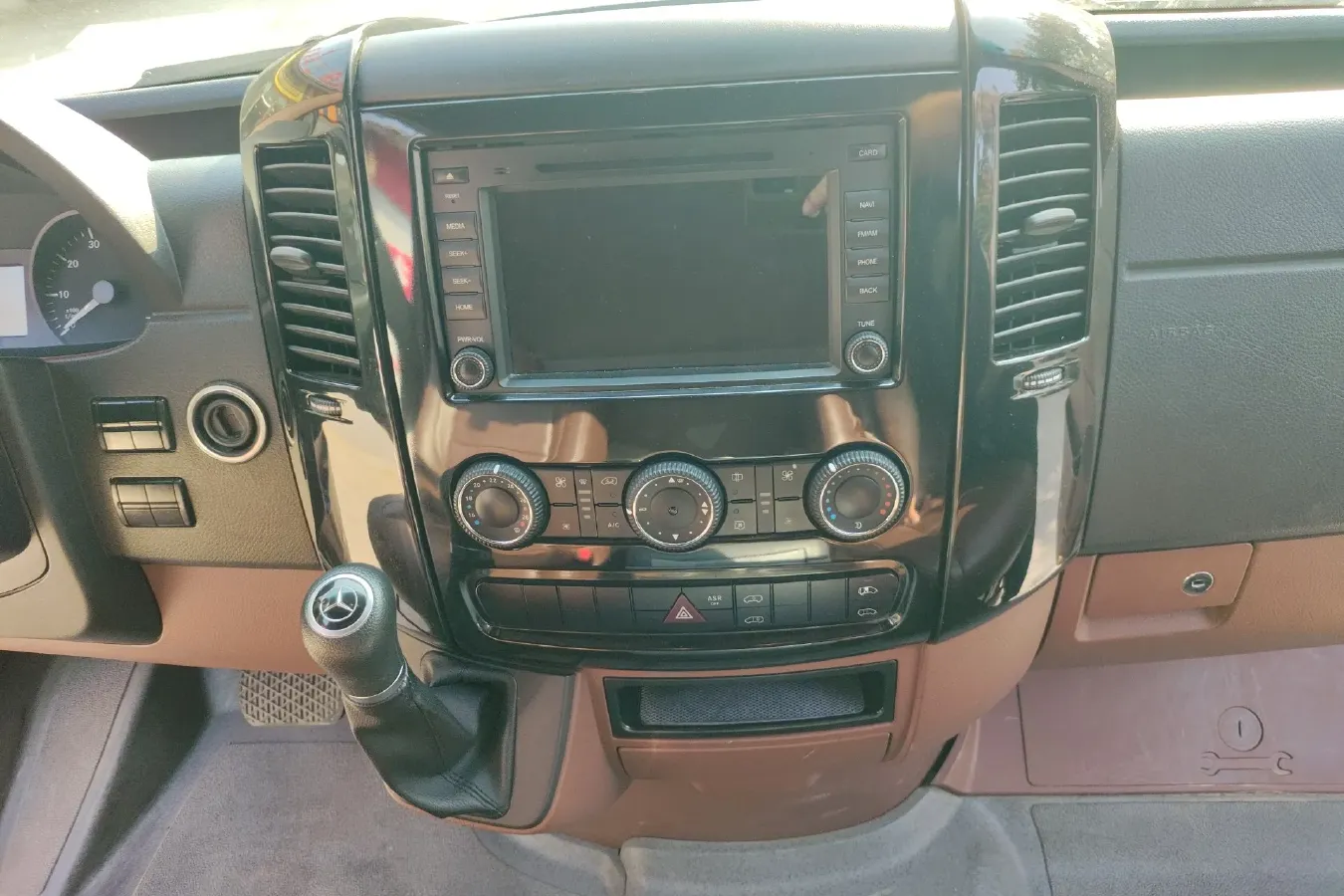 2009 Mercedes-Benz Sprinter 3.5L 258HP V6 5AT,autocango,china used car exporter,china ev exporter,chinese used car exporter,chinese used ev exporter