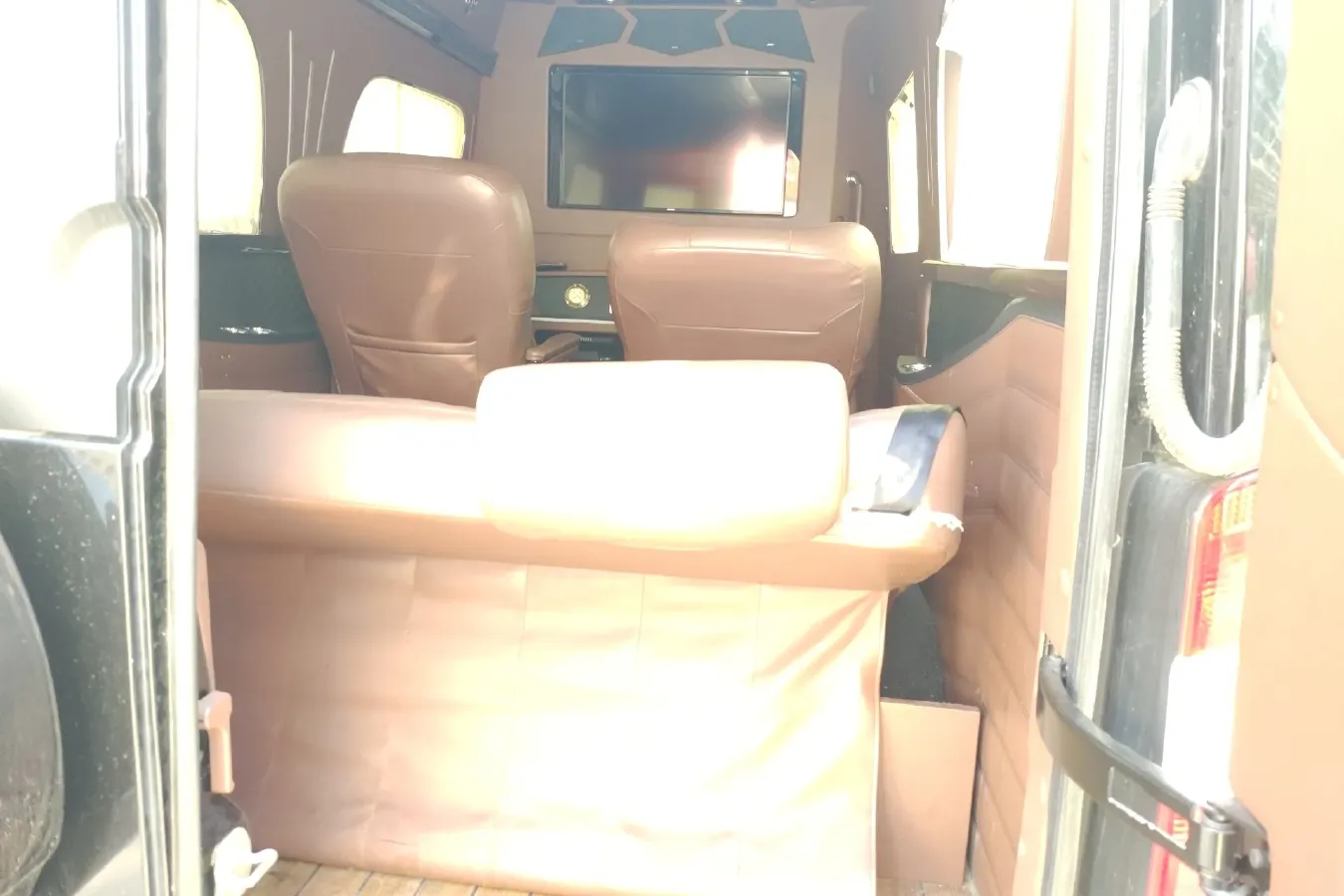 2009 Mercedes-Benz Sprinter 3.5L 258HP V6 5AT,autocango,china used car exporter,china ev exporter,chinese used car exporter,chinese used ev exporter