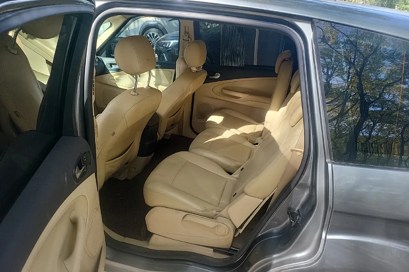 2008 Ford S-Max 2.3L 160HP L4 6AT,autocango,china used car exporter,china ev exporter,chinese used car exporter,chinese used ev exporter