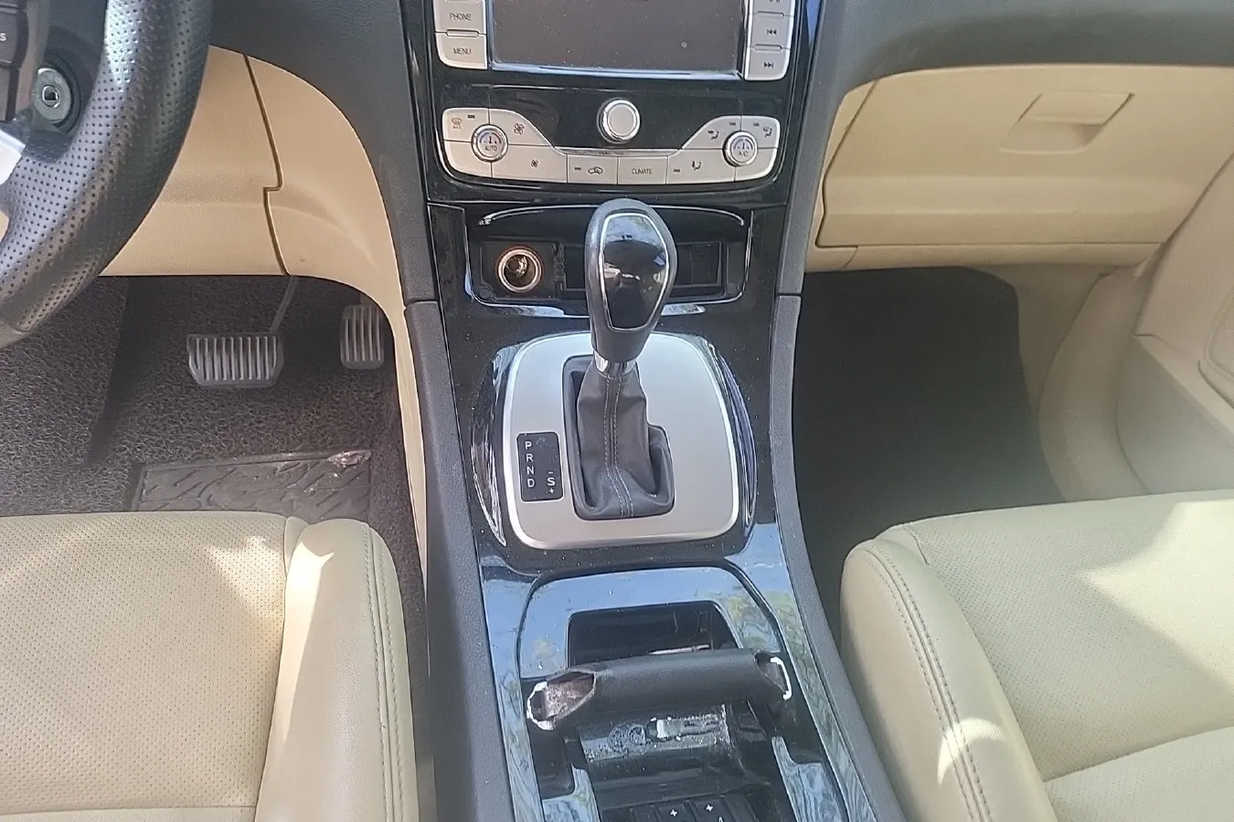 2008 Ford S-Max 2.3L 160HP L4 6AT,autocango,china used car exporter,china ev exporter,chinese used car exporter,chinese used ev exporter