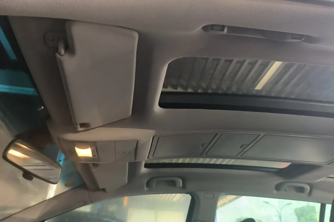 2010 Opel Zafira 1.8L 140HP L4 5AT,autocango,china used car exporter,china ev exporter,chinese used car exporter,chinese used ev exporter