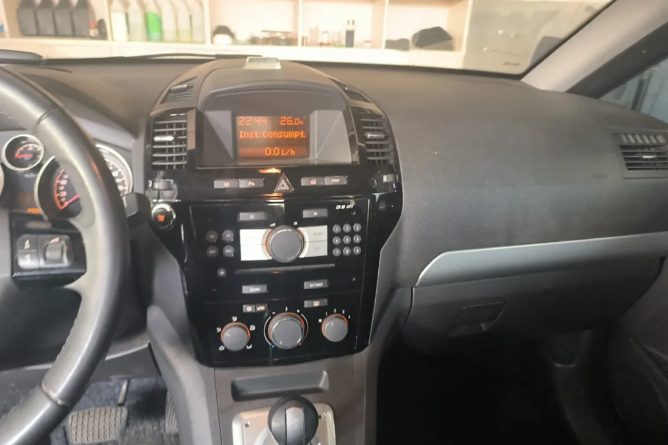 2010 Opel Zafira 1.8L 140HP L4 5AT,autocango,china used car exporter,china ev exporter,chinese used car exporter,chinese used ev exporter