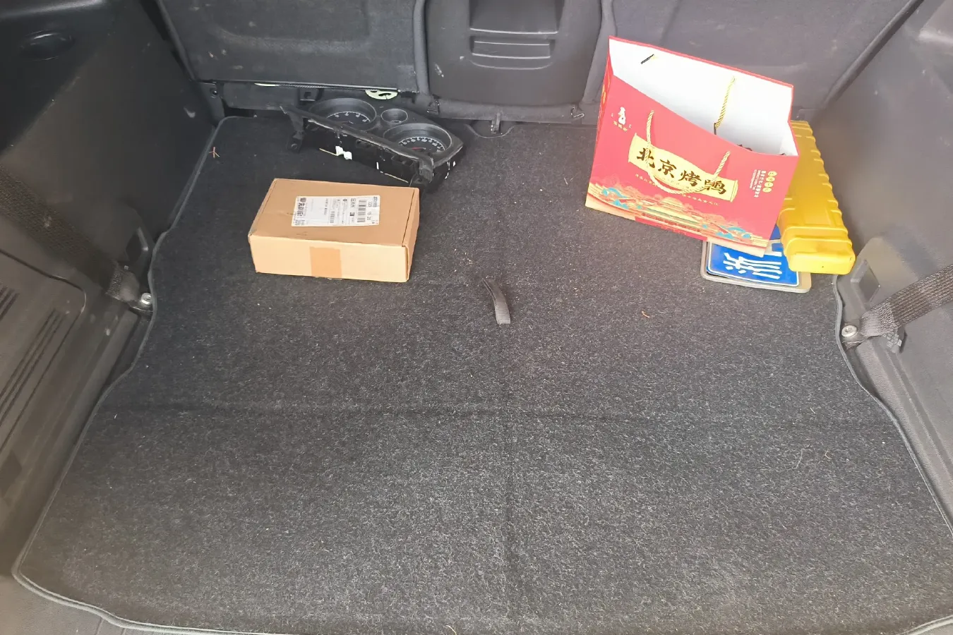 2010 Opel Zafira 1.8L 140HP L4 5AT,autocango,china used car exporter,china ev exporter,chinese used car exporter,chinese used ev exporter