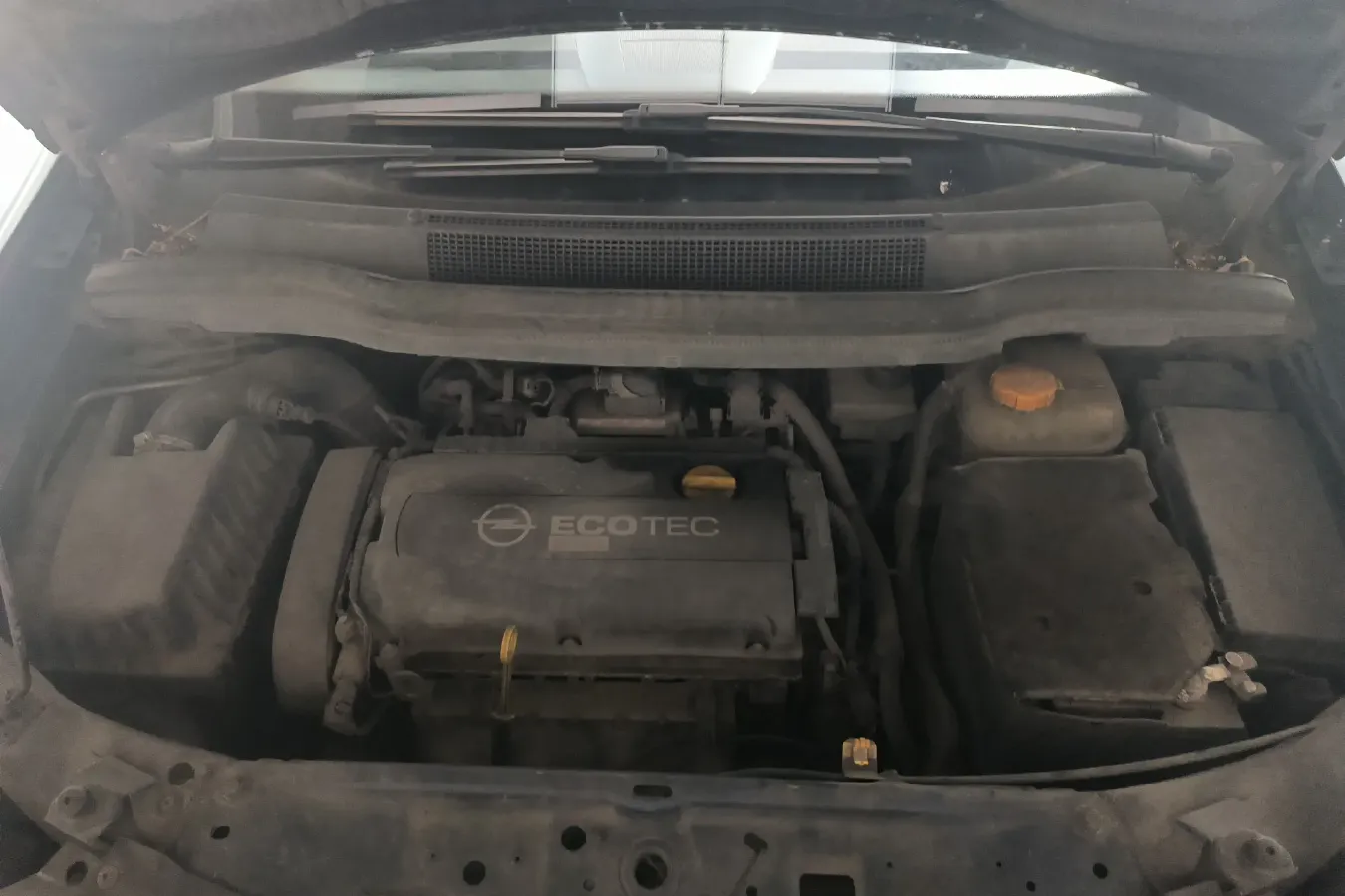 2010 Opel Zafira 1.8L 140HP L4 5AT,autocango,china used car exporter,china ev exporter,chinese used car exporter,chinese used ev exporter