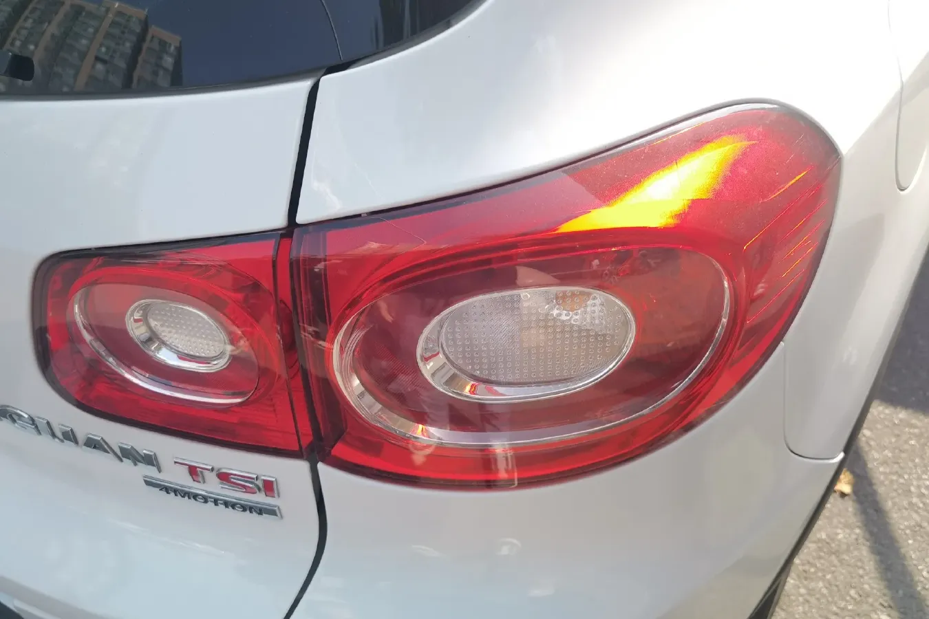 2012 Volkswagen Tiguan 2.0T 200HP L4 6AT,autocango,china used car exporter,china ev exporter,chinese used car exporter,chinese used ev exporter