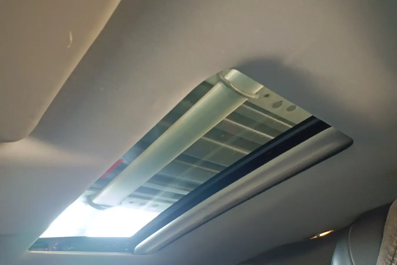 2017 Luxgen U5 SUV 1.6L 124HP L4 5MT,autocango,china used car exporter,china ev exporter,chinese used car exporter,chinese used ev exporter