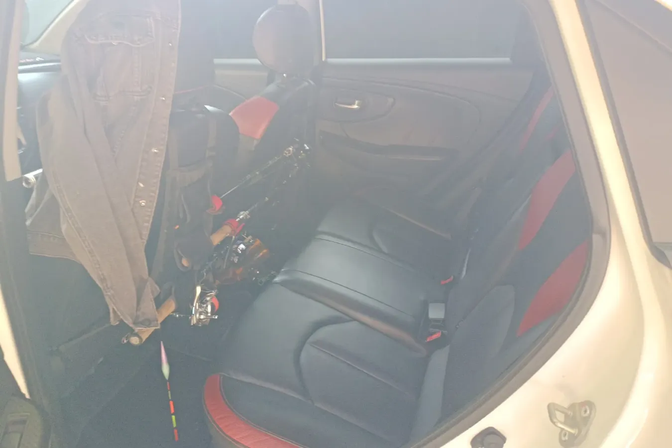 2017 Luxgen U5 SUV 1.6L 124HP L4 5MT,autocango,china used car exporter,china ev exporter,chinese used car exporter,chinese used ev exporter