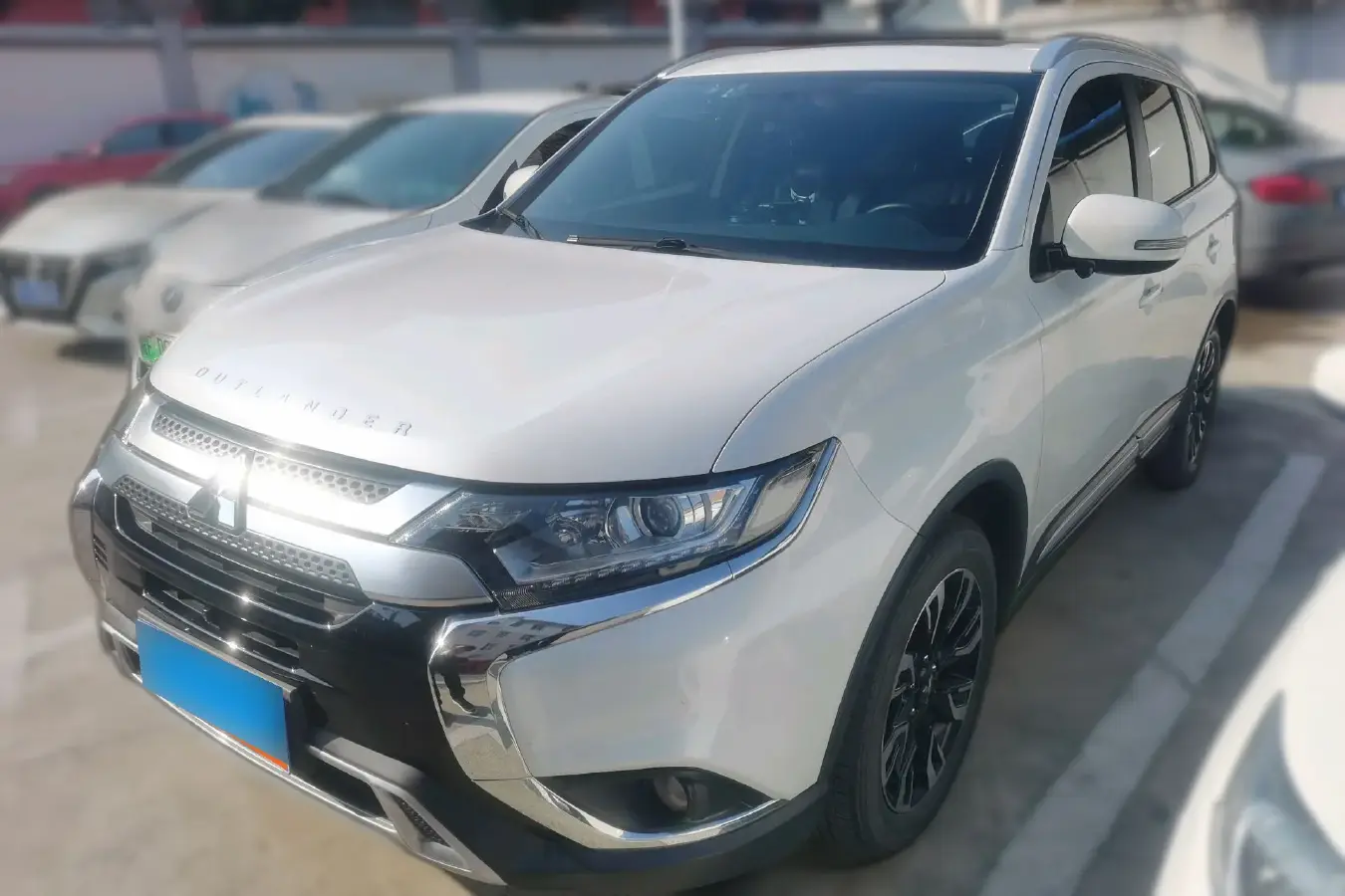 2019 Mitsubishi Outlander 2.0L 166HP L4 CVT