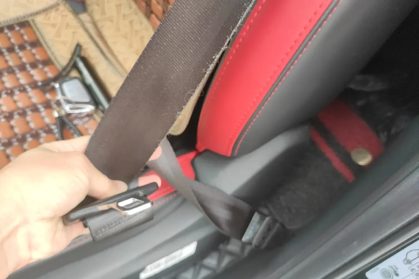 2021 Sehol X8 1.5T 184HP L4 6DCT,autocango,china used car exporter,china ev exporter,chinese used car exporter,chinese used ev exporter