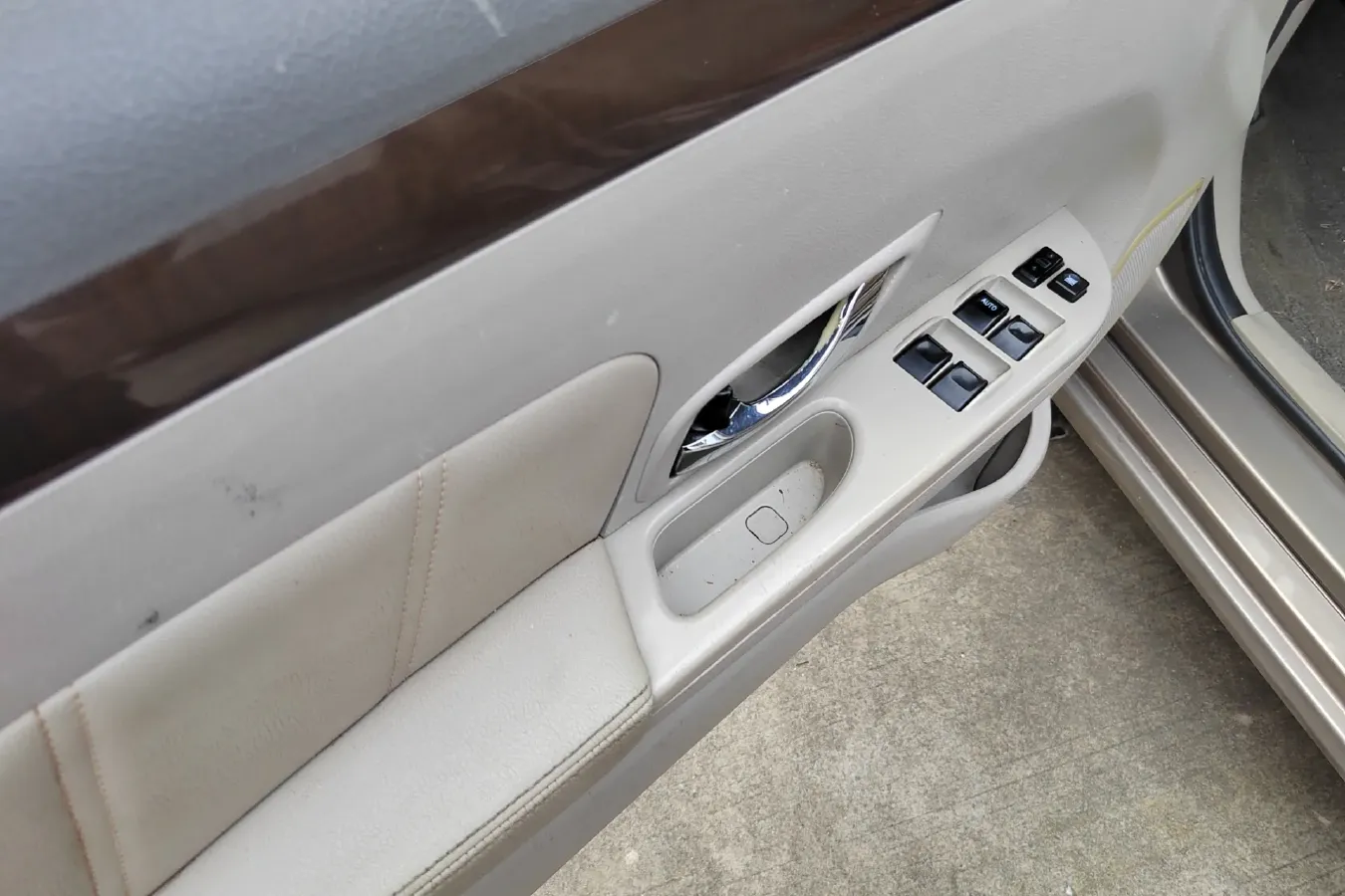 2014 DongFeng Forthing Joyear S50 1.5L 120HP L4 5MT,autocango,china used car exporter,china ev exporter,chinese used car exporter,chinese used ev exporter