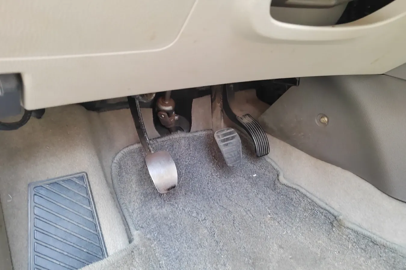 2014 DongFeng Forthing Joyear S50 1.5L 120HP L4 5MT,autocango,china used car exporter,china ev exporter,chinese used car exporter,chinese used ev exporter