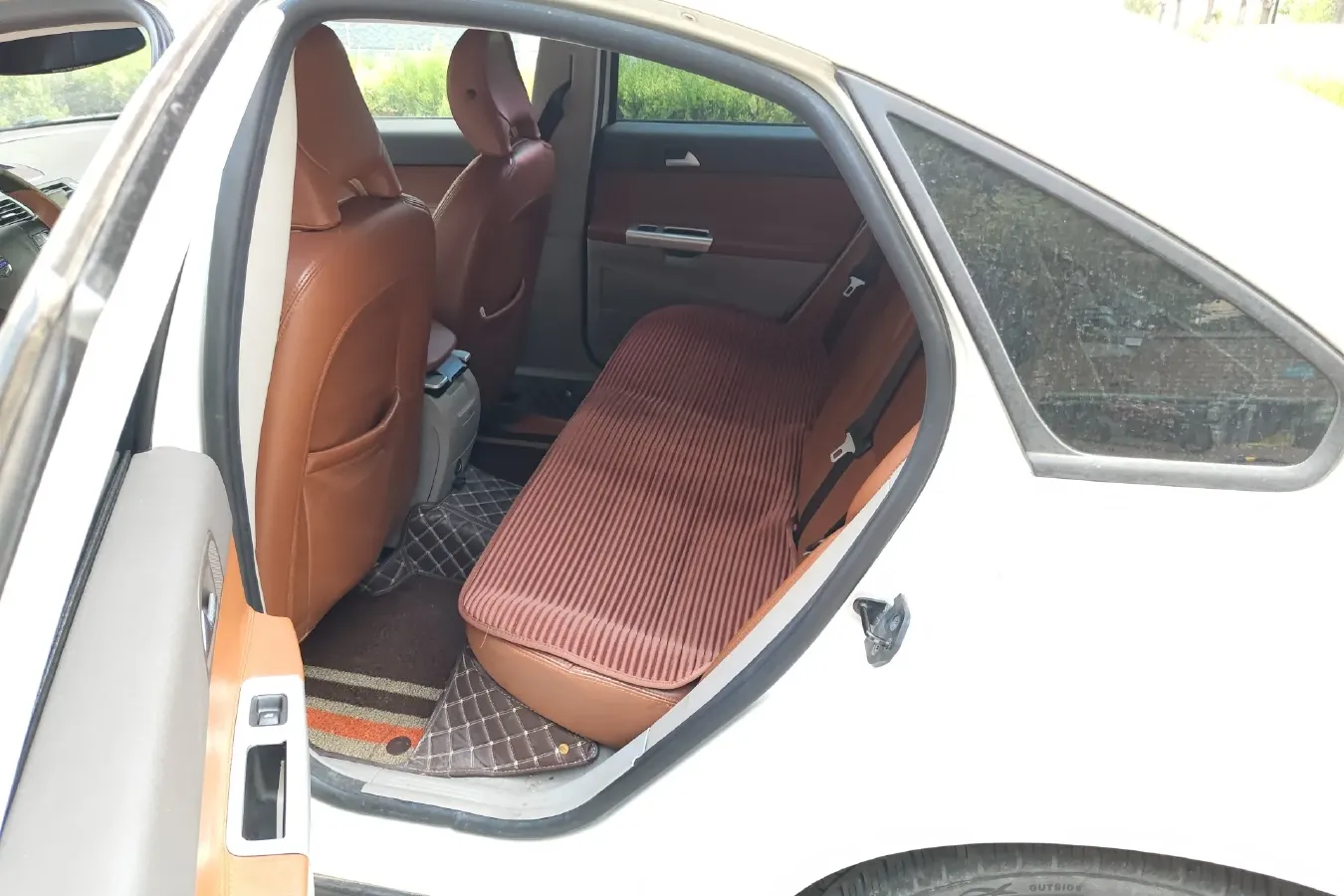 2011 Volvo S40 2.0L 141HP L4 6DCT,autocango,china used car exporter,china ev exporter,chinese used car exporter,chinese used ev exporter